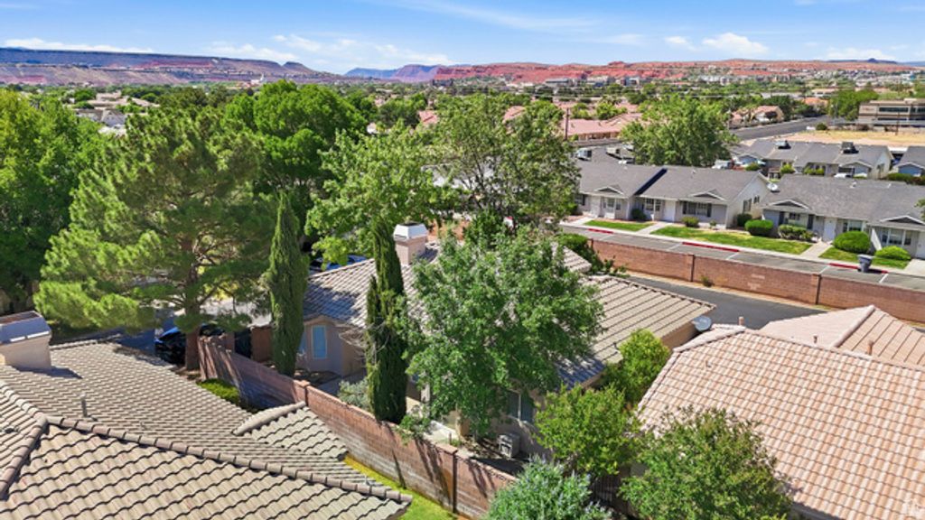 Image 36 of property listing at 1305 E RIVERSIDE DR #25, St. George, UT 84790