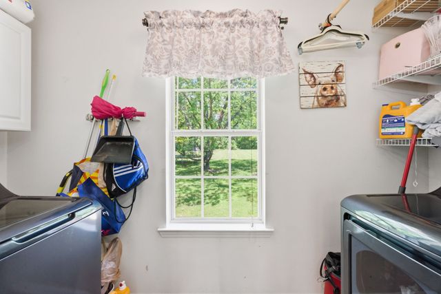 3430 Middleton Dr, Rockvale, TN 37153