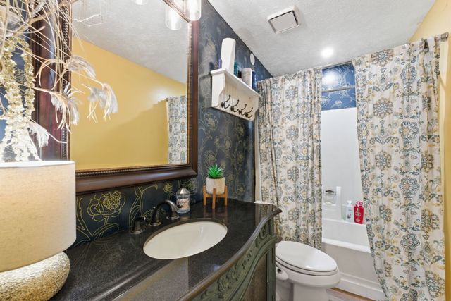 3430 Middleton Dr, Rockvale, TN 37153