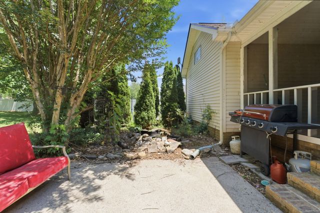 3430 Middleton Dr, Rockvale, TN 37153
