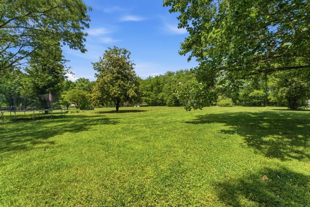 3430 Middleton Dr, Rockvale, TN 37153
