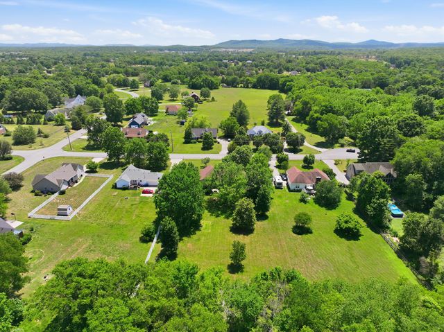 3430 Middleton Dr, Rockvale, TN 37153