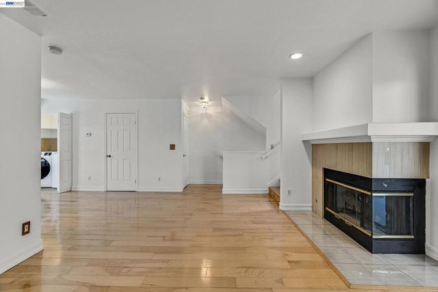 260 Estabrook St, San Leandro, CA 94577