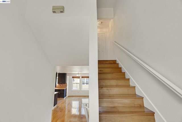 260 Estabrook St, San Leandro, CA 94577