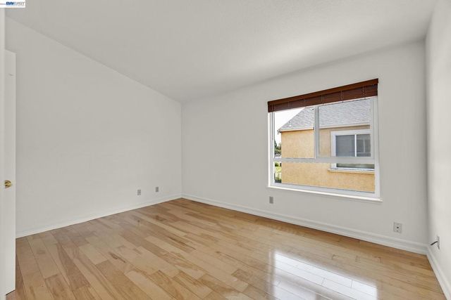 260 Estabrook St, San Leandro, CA 94577