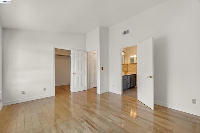 260 Estabrook St, San Leandro, CA 94577