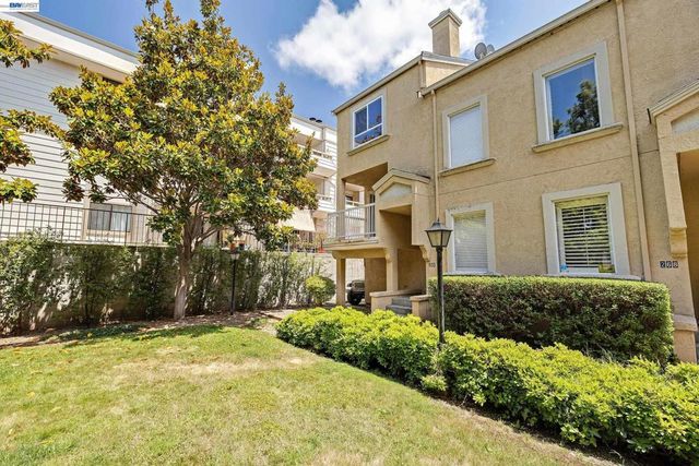 260 Estabrook St, San Leandro, CA 94577