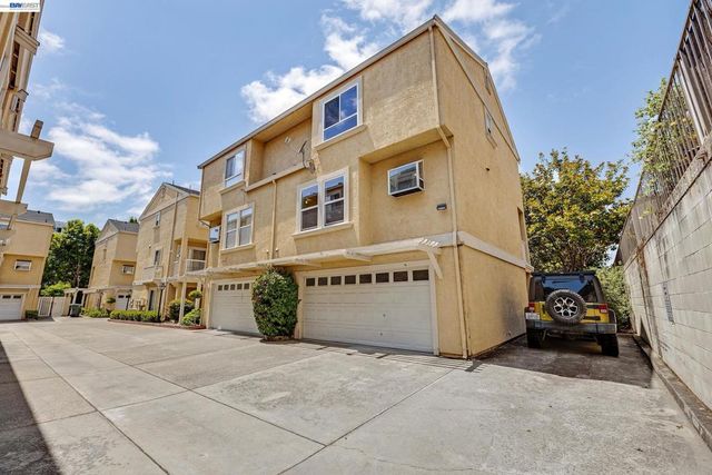 260 Estabrook St, San Leandro, CA 94577