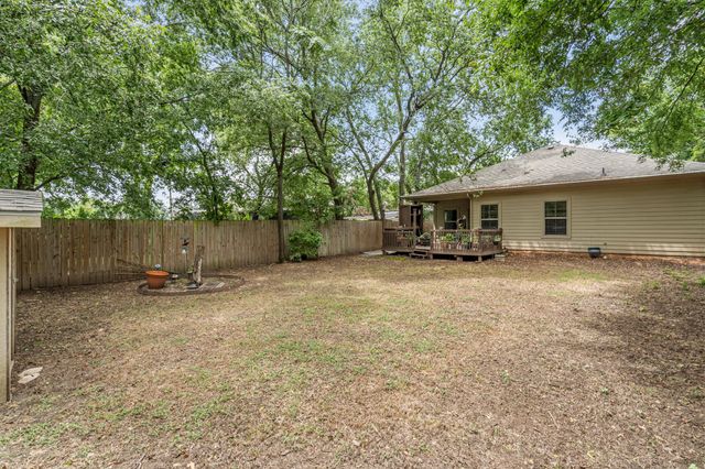 1119 S Montgomery Street, Sherman, TX 75090