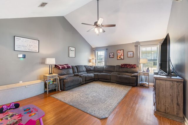 3970 Gabrial Dr, Conway, AR 72034