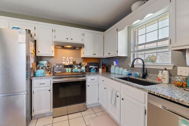 3970 Gabrial Dr, Conway, AR 72034