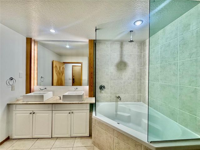 101 PALM HARBOR PARKWAY B414, Palm Coast, FL 32137