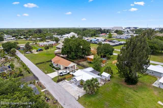1526 Magnolia Street NE, Palm Bay, FL 32905