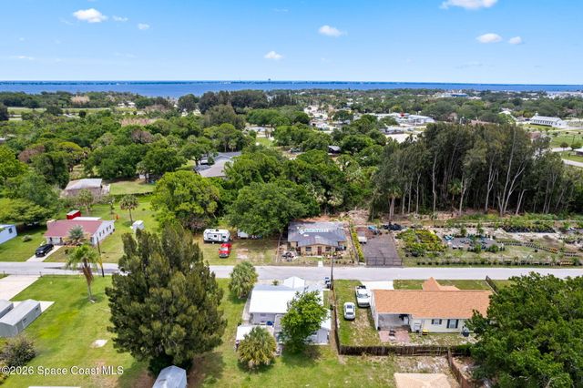 1526 Magnolia Street NE, Palm Bay, FL 32905