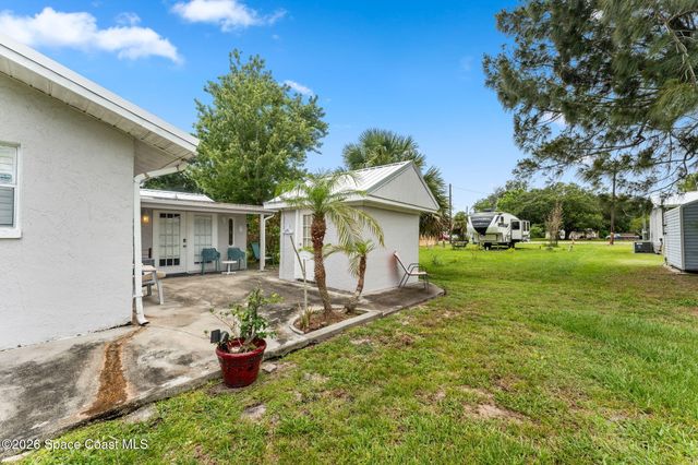 1526 Magnolia Street NE, Palm Bay, FL 32905