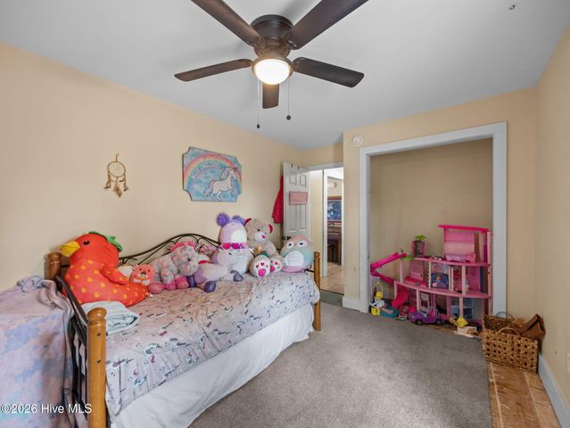 410 N Timberly Lane, Burgaw, NC 28425