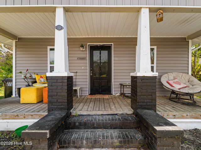 410 N Timberly Lane, Burgaw, NC 28425