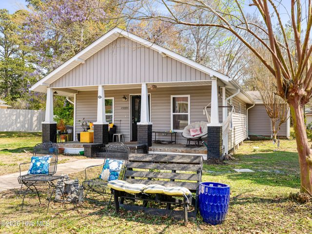 410 N Timberly Lane, Burgaw, NC 28425