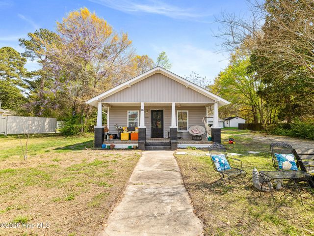 410 N Timberly Lane, Burgaw, NC 28425