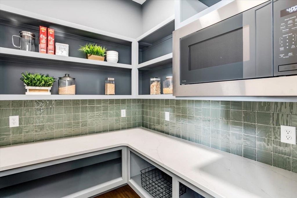 4778 N Ridge Port Ct.