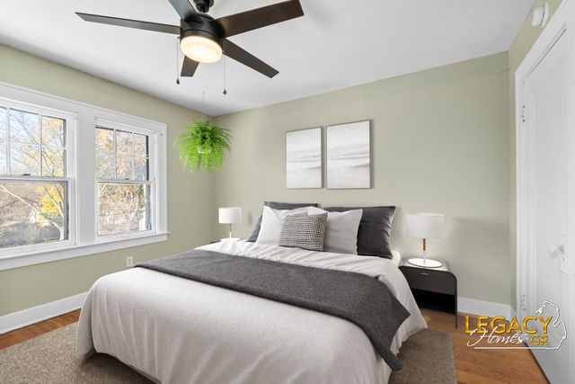 1034 Cooper Avenue SE, Grand Rapids, MI 49507