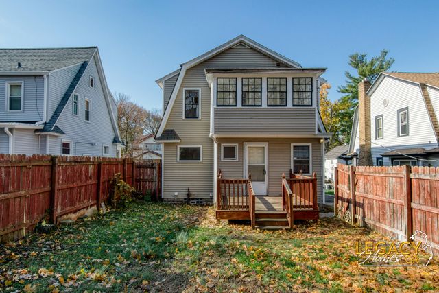 1034 Cooper Avenue SE, Grand Rapids, MI 49507