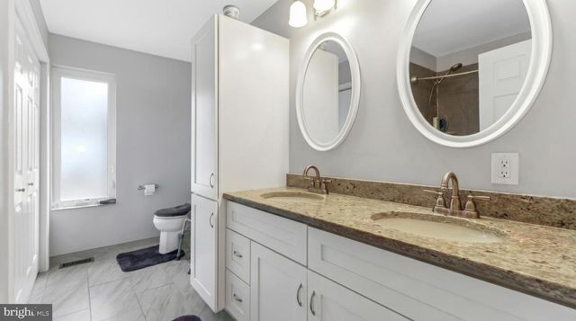 321 THOMPSON AVE, Chesilhurst, NJ 08089