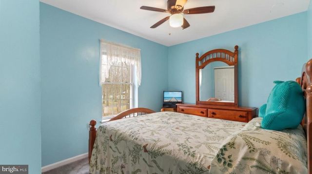 321 THOMPSON AVE, Chesilhurst, NJ 08089