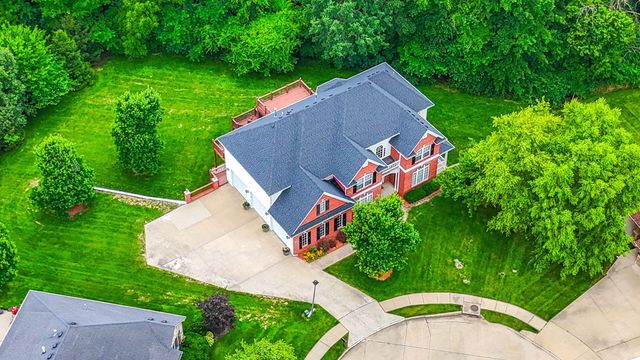 2404 RAINIER CT, Columbia, MO 65203