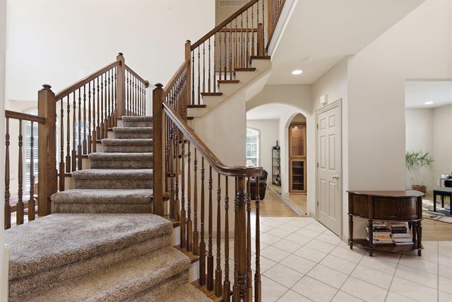 2404 RAINIER CT, Columbia, MO 65203