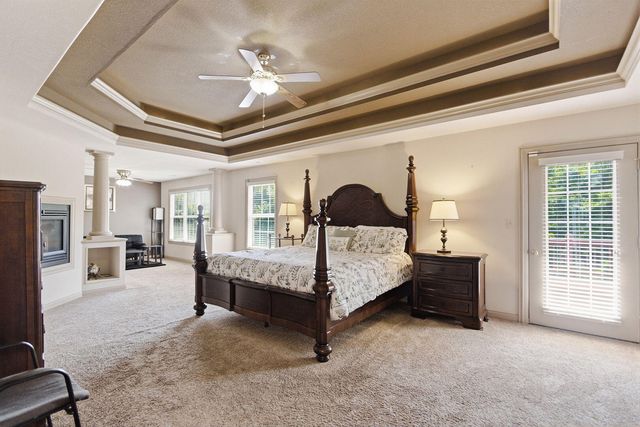 2404 RAINIER CT, Columbia, MO 65203