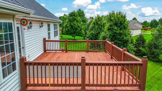 2404 RAINIER CT, Columbia, MO 65203
