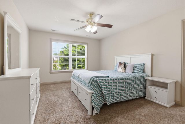 2404 RAINIER CT, Columbia, MO 65203