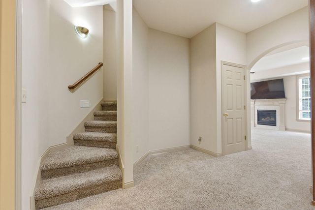 2404 RAINIER CT, Columbia, MO 65203