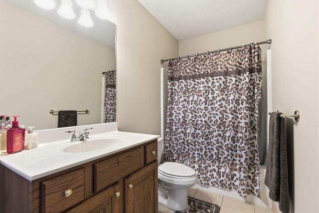 2404 RAINIER CT, Columbia, MO 65203