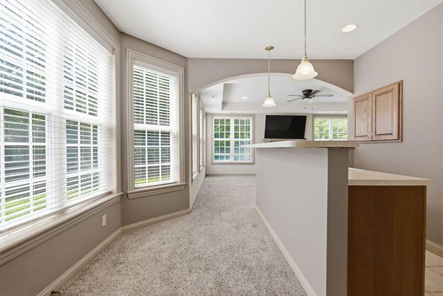 2404 RAINIER CT, Columbia, MO 65203