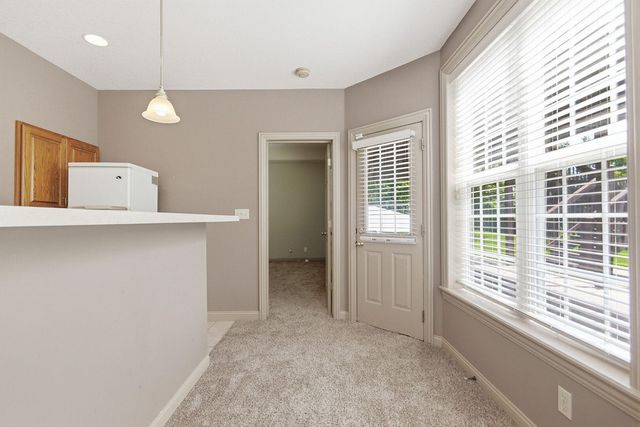 2404 RAINIER CT, Columbia, MO 65203