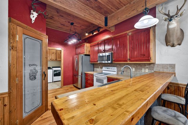 100 Bluebonnet Circle, Denison, TX 75020