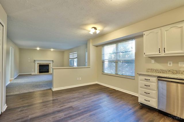 3238 Village Drive, Fairfield, OH 45014