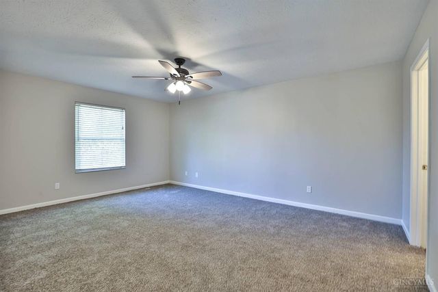 3238 Village Drive, Fairfield, OH 45014