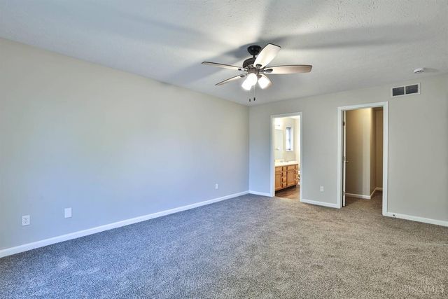 3238 Village Drive, Fairfield, OH 45014