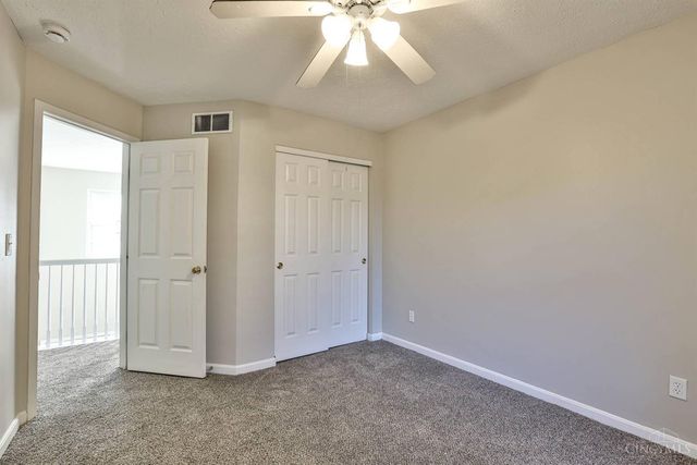 3238 Village Drive, Fairfield, OH 45014