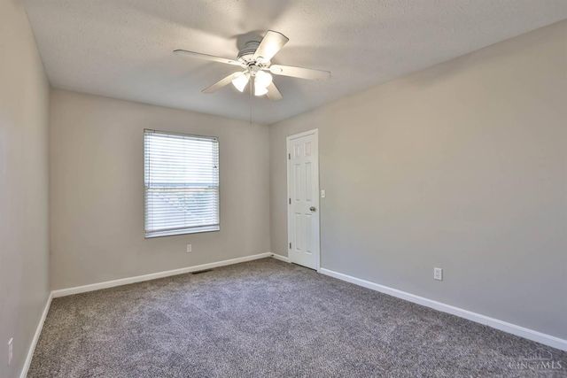 3238 Village Drive, Fairfield, OH 45014