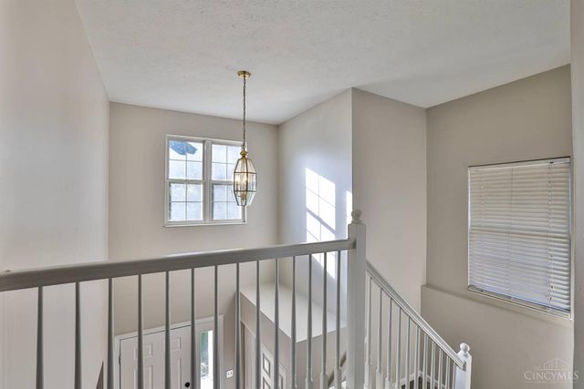 3238 Village Drive, Fairfield, OH 45014