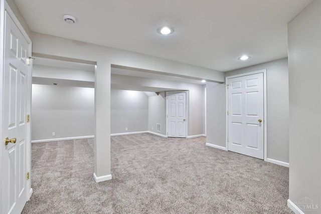 3238 Village Drive, Fairfield, OH 45014