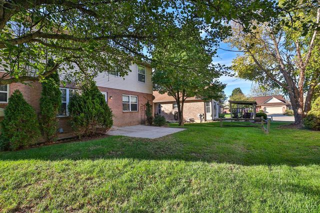 3238 Village Drive, Fairfield, OH 45014