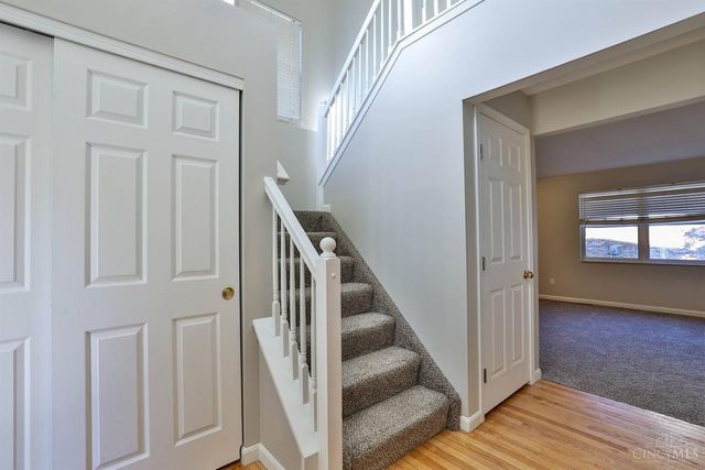 3238 Village Drive, Fairfield, OH 45014