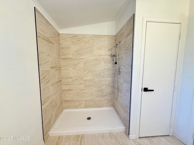 13625 E Crazy Horse Trail, Vail, AZ 85641