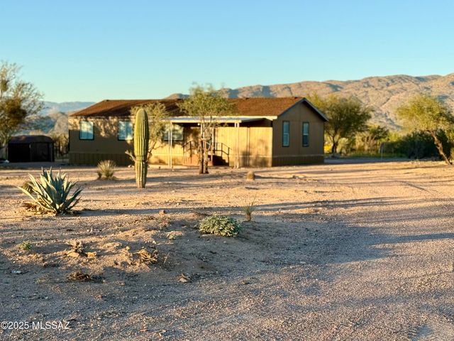 13625 E Crazy Horse Trail, Vail, AZ 85641