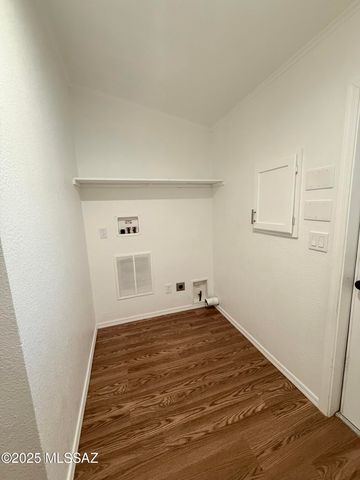 13625 E Crazy Horse Trail, Vail, AZ 85641